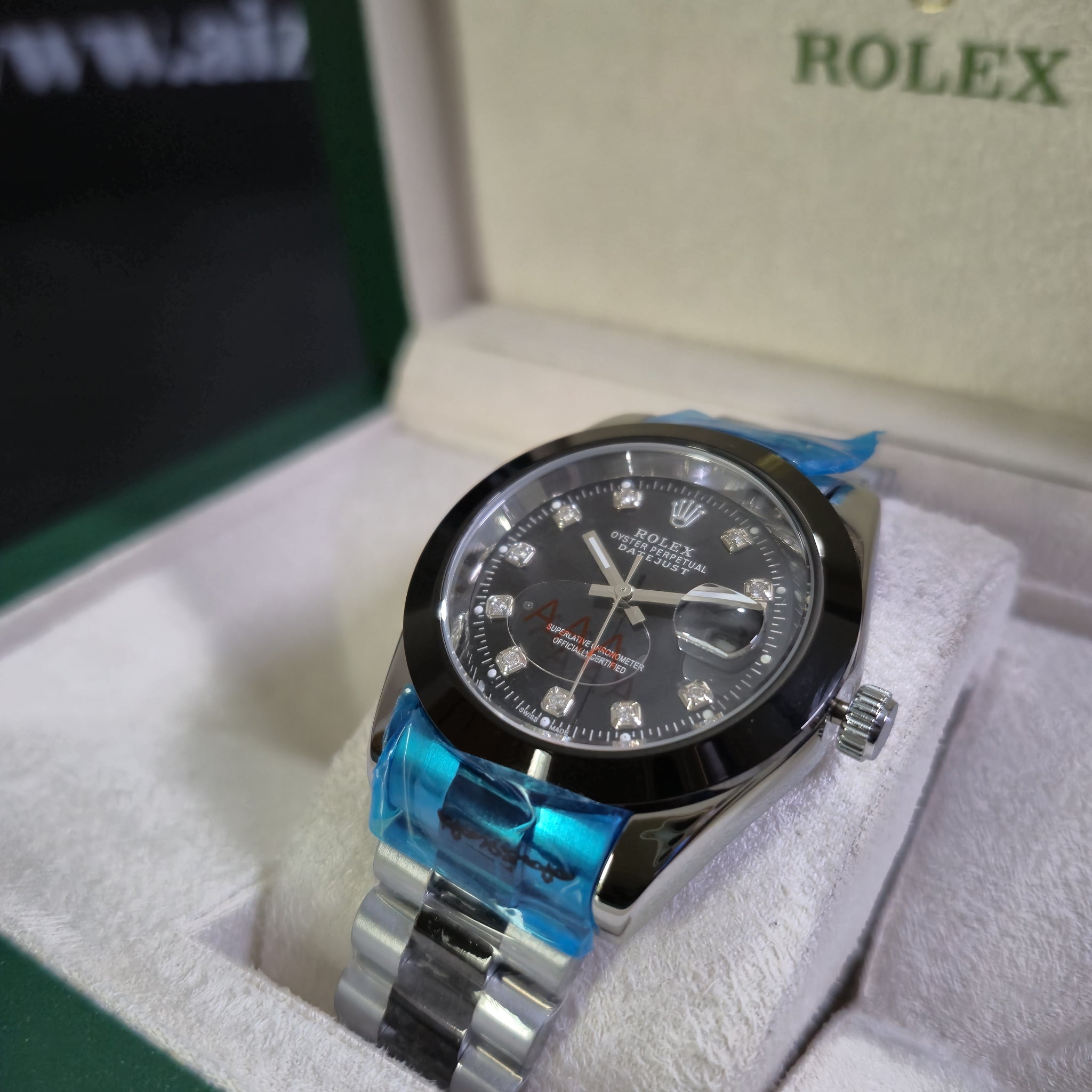 Rolex Datejust – Silver & Black Men’s Watch