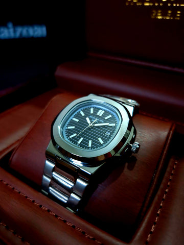 PP Nautilus-Stainless Steel Black Dial
