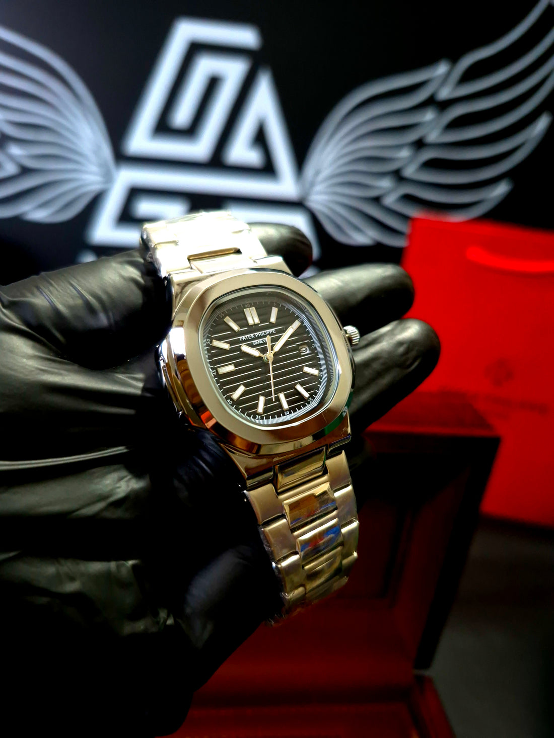 PP Nautilus-Stainless Steel Black Dial