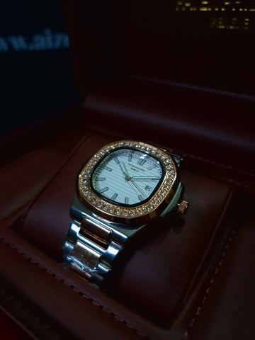 PP Nautilus Two-Tone – white Dial with Stone Bezel